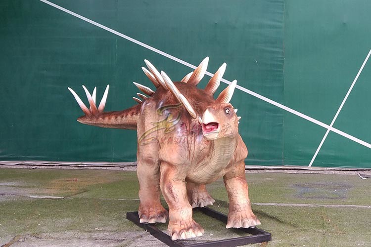 Soft Silicone Rubber Life Size Dinosaur Statue For Amusement Park Decoration