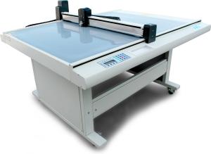 China GD Series Fabric Sample Cutting Machine Garment Pattern For Cloth Industry on sale