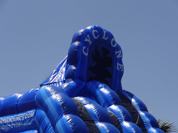 Commercial Grade 32ft Tall Cyclone Bouncy Water Slides Two Sliding Lanes