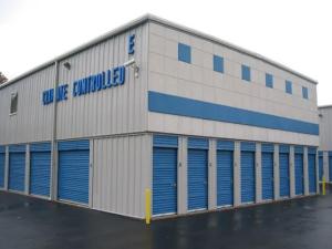 Wholesale Welded Prefab Multi Storey Steel Building Light Steel Frame Construction With Bolt Connection from china suppliers