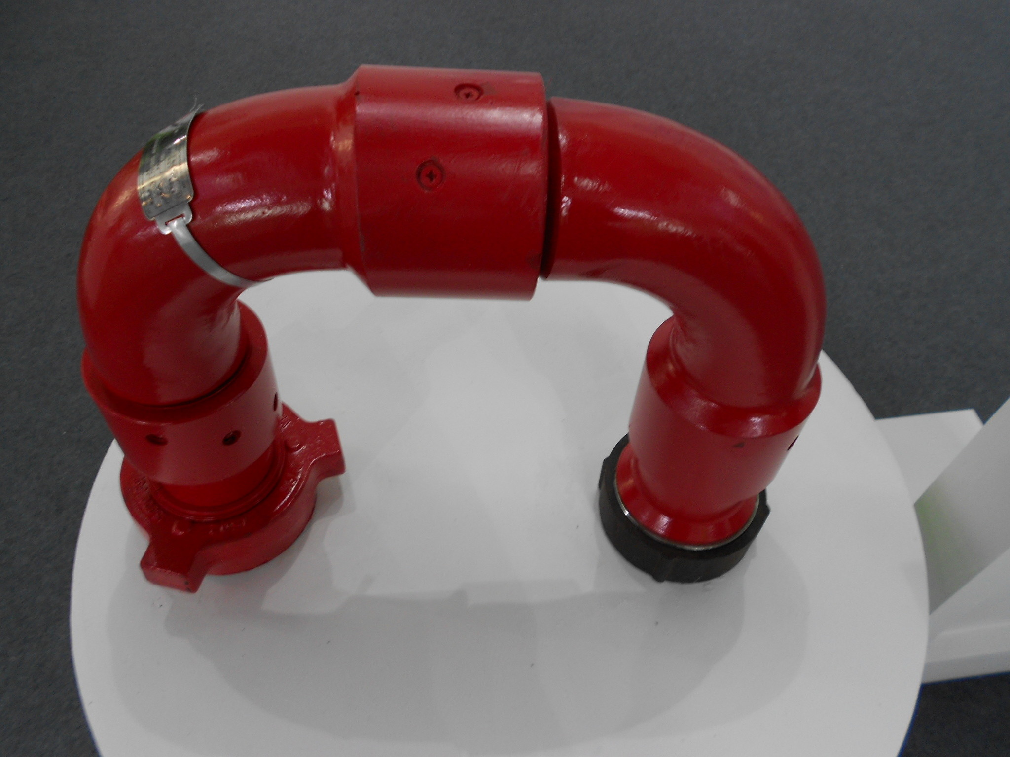 10000 Psi Swivel Tee Fitting , Wellhead Crossover Customized Design Available