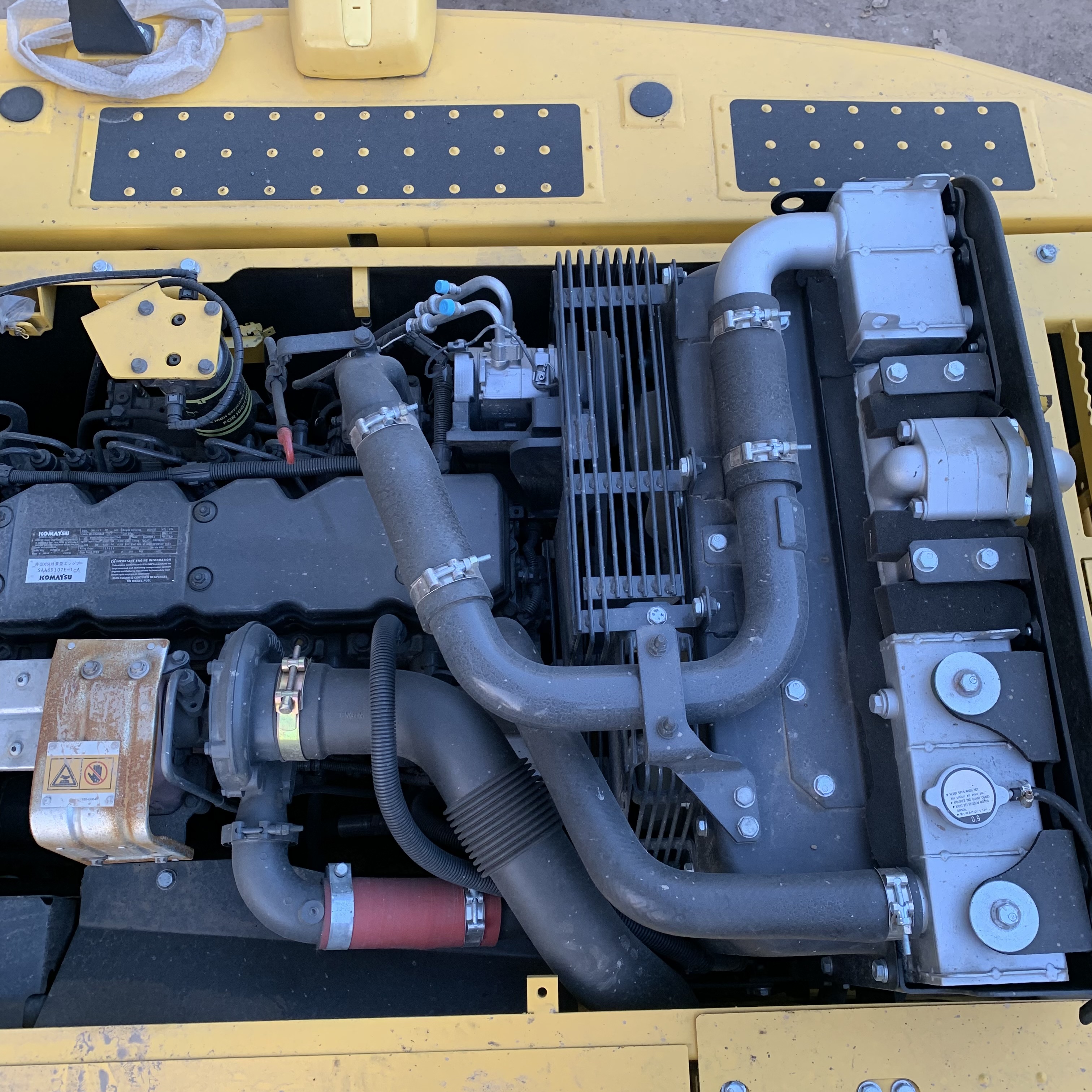 Good Condition 20ton Komatsu PC200 PC220 Second Hand Digger with 0-2000 Working Hours