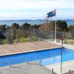 Aluminium Slat Safety glass fence panels , Swimming Pool Glass Fencing For Hotel