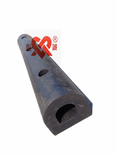 OEM ODM Dock D Rubber Fenders , D Type Rubber Marine Fender