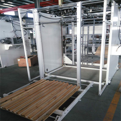 Fully Automatic High Speed Flute Laminator Machine 2200x2200mm For Laminating Sheets To Sheets