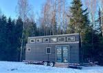 Austrilia Standard Light Steel Prefabricated Tiny House On Wheels With WPC Board