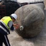 Black Marine Salvage Airbags / Inflatable Rubber Airbag For Rescue