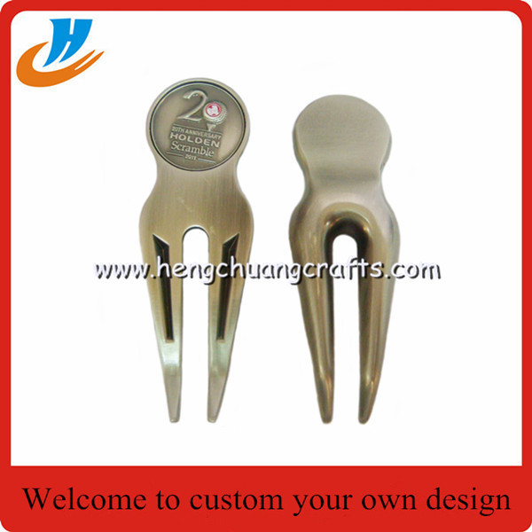 Custom golf accessories for golf club/wholesale golf hat clips with your own logo design