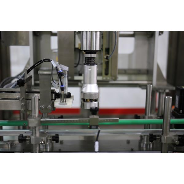 PLC Controlled Automatic Capping Machine Servo Motor Double Head Following Type