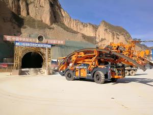 Wholesale ISO9001 Approved Arch Rib Lifting Machine Mobile 2 Boom Lifter from china suppliers