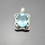 Women Jewelry Sterling Silver 9x11mm Blue Cubic Zircon Pendant (P11-E)