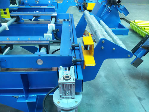 High Precision Corrugated Metal Roofing Panels Roll Forming Machine