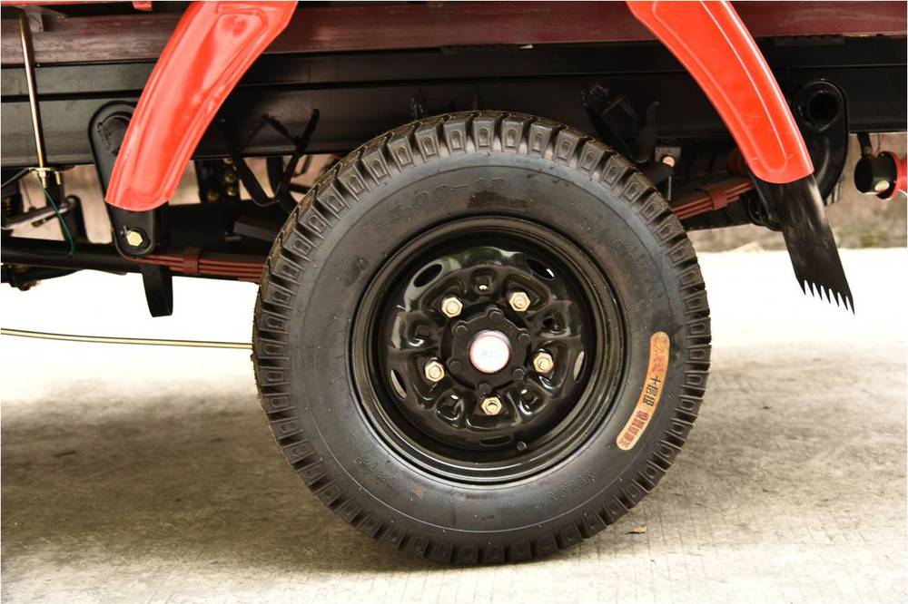 Front Drum and Rear Drum Brake System 150-300 cc Closed Cabin Street Legal Trike for Cargo
