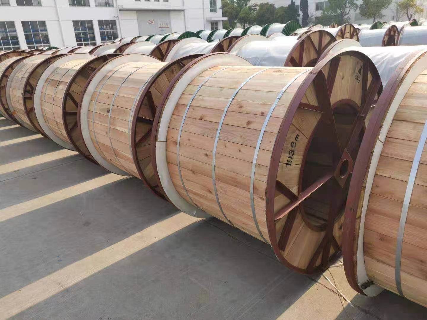 Sturdy and Copper Aluminum Overhead XLPE Insulated ABC Cable for Transportation Needs