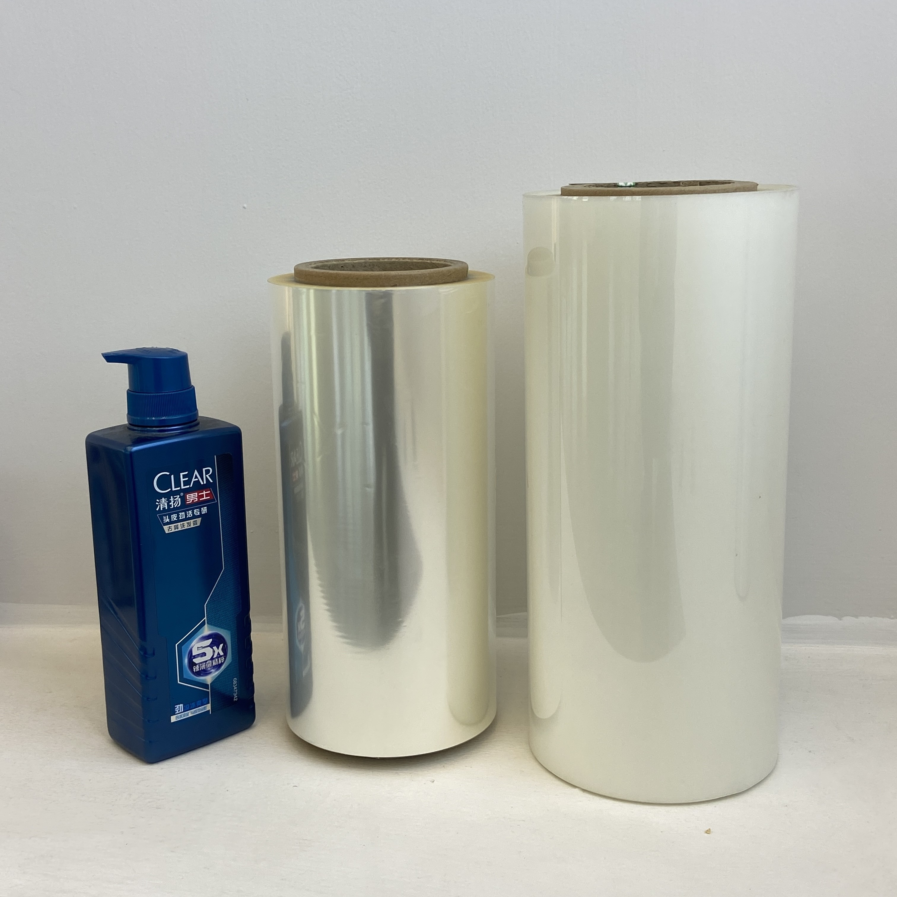 12/23/36/50mic BOPET Film Corona Treated Soft And Moisture Proof Translucent