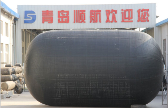 Ship To Ship Pneumatic Rubber Fender Without Chain Tyre Net Diameter 300-4700mm For Various Vessels
