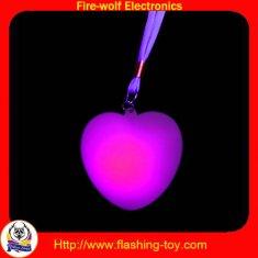 Customized Hot Valentine Gifts PVC 3 LED Flashing heart necklace HL-C33