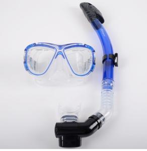 Wholesale Diving equipment silicone diving mask set of underwater ventilation pipeDiving mask + snorkel from china suppliers