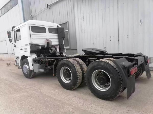 Shacman F3000 6X4 Heavy Head Tractor Truck with 351-450hp Horsepower and ≤5