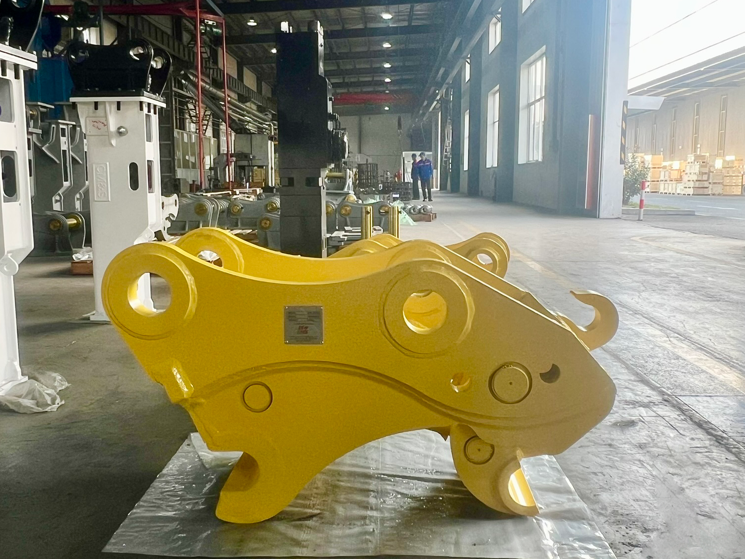 Customized Hydraulic Quick Hitch Excavator Digger Attachments For Earthwork 6