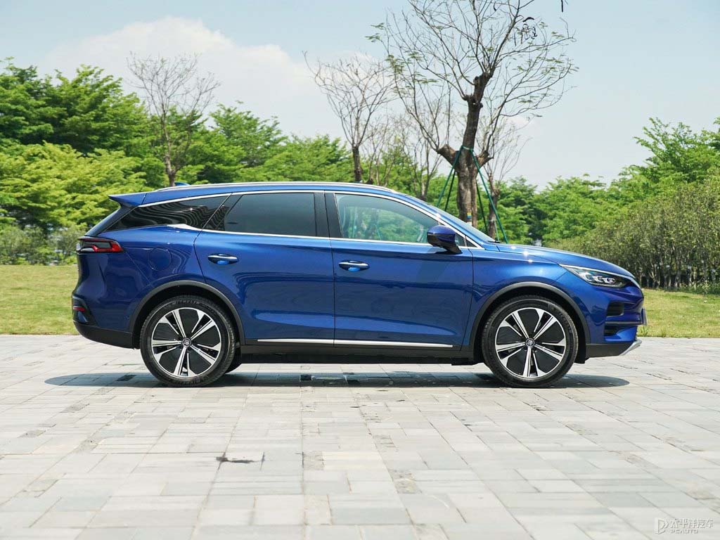 Ridever High Quality 2022 Byd Tang EV 600km 5 Doors 7 Seats SUV 168kw Brand SUV Car New Electric Vehicles Made in China Used Car