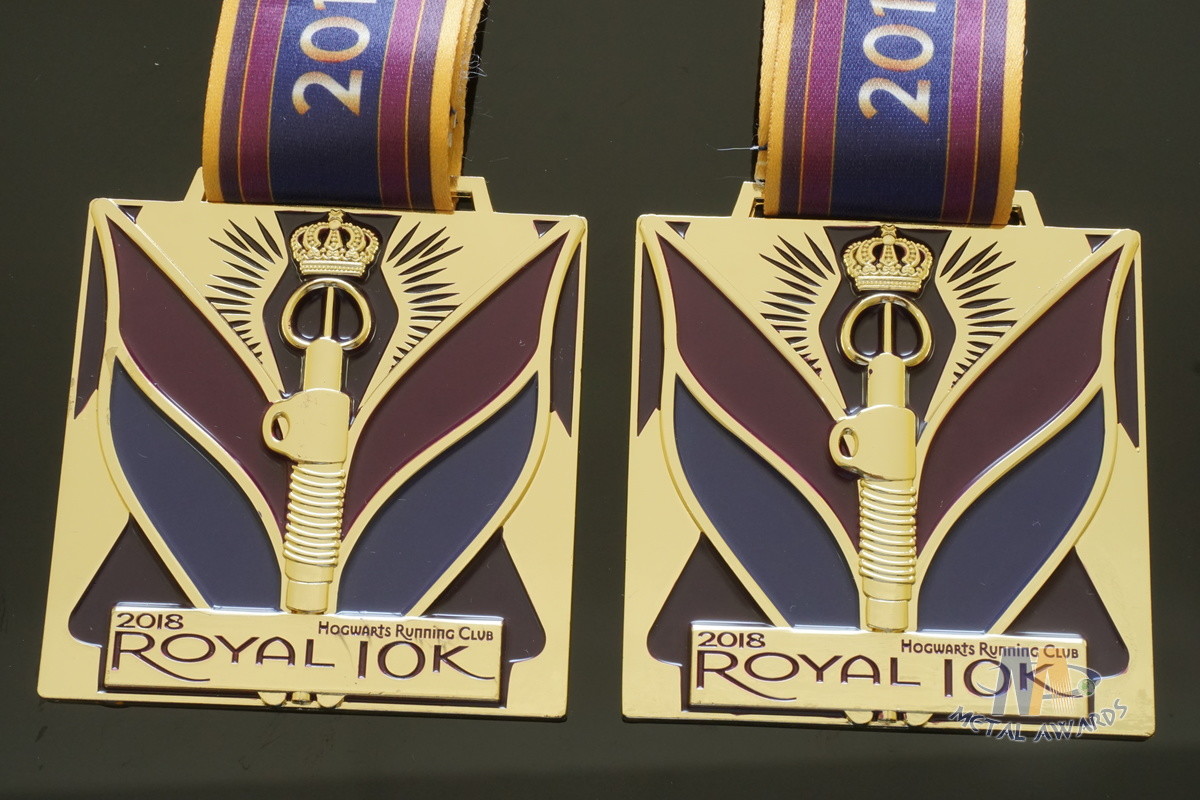 Royal 10K And 15K Custom Sports Medals Soft Enamel Color With Sublimated Ribbon