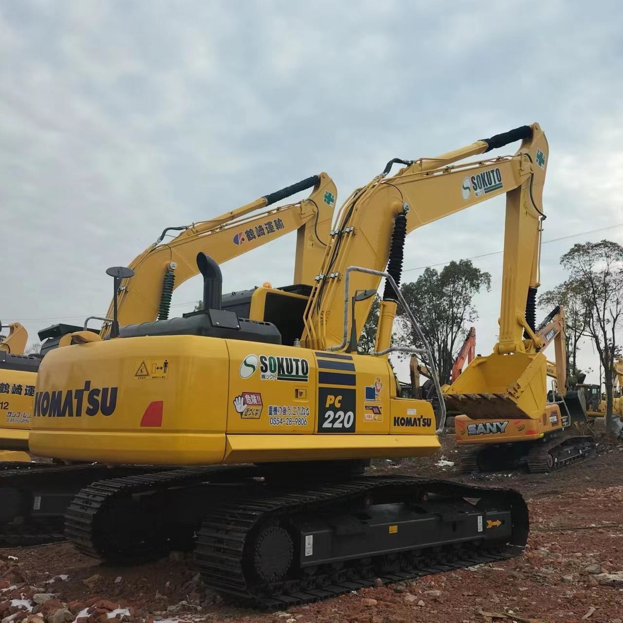 Secondhand Komatsu Diggerr PC220-8 Used 22ton Type Medium Crawler Excavator