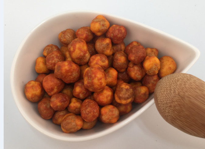 NON - GMO Crispy Sriracha Flavor Green Peas Snack , Delicious Popular Snacks