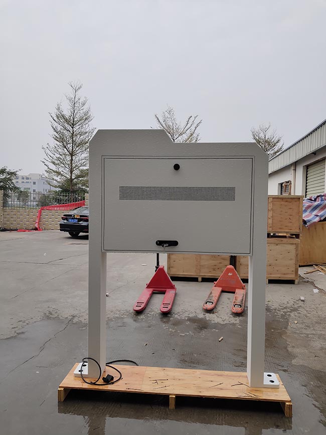 Factory Wholesale Floor Stand Outdoor Capacitive 4K Screen Sunlight Readable Tv Ip55 Exterior Digital Menu Board