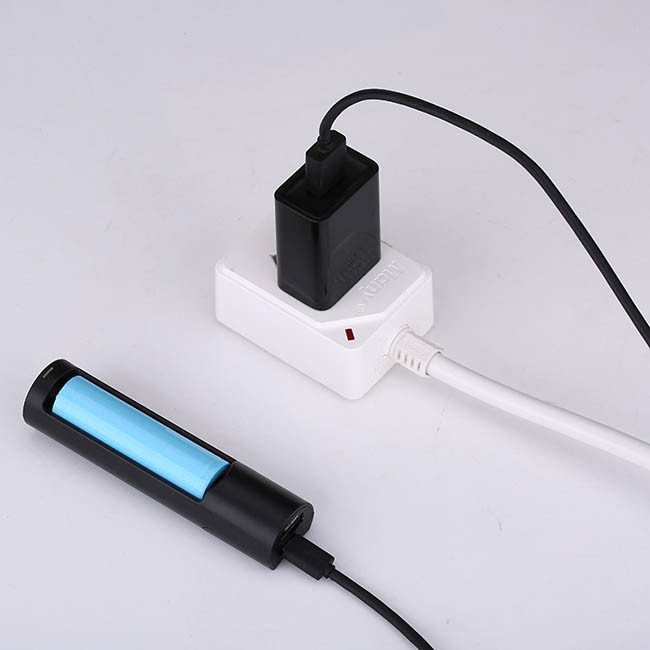 Commercial 460Lm Rechargeable LED Flashlight With Knife 6 Modes Diving
