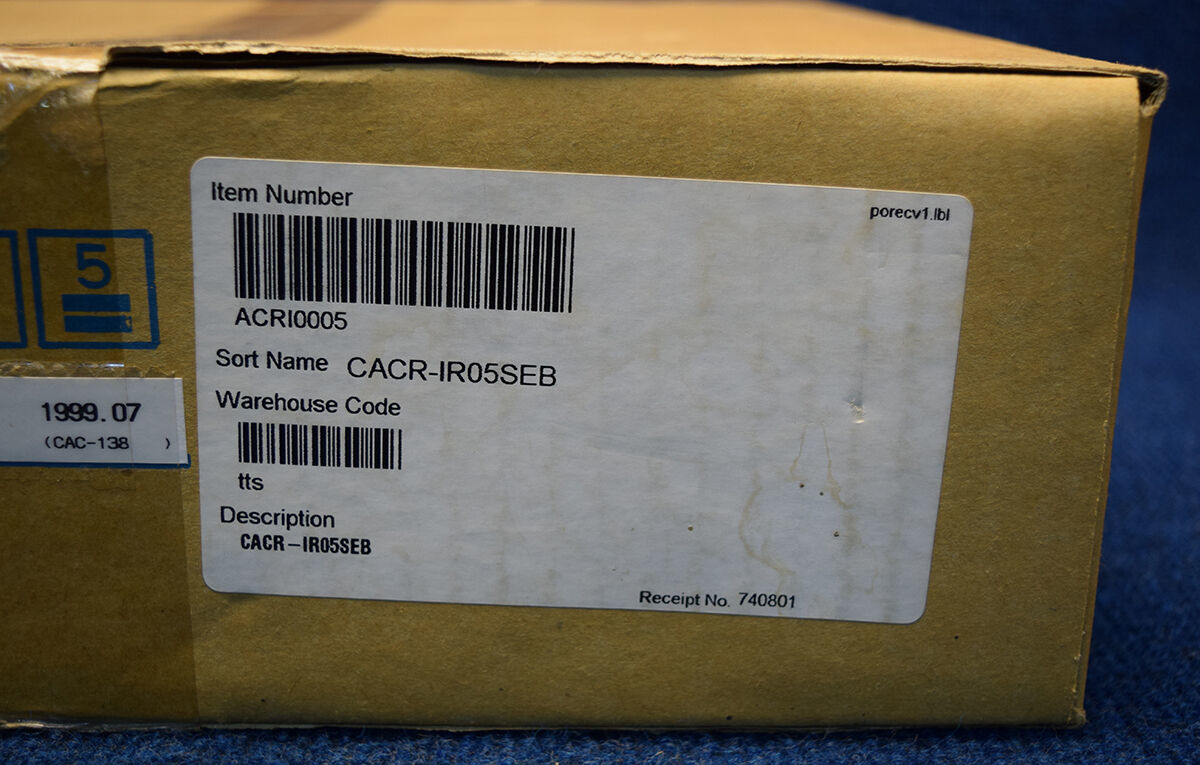 CACR04MM2A grey is main color,brand new and original,3-5 workinh day of deliver time.