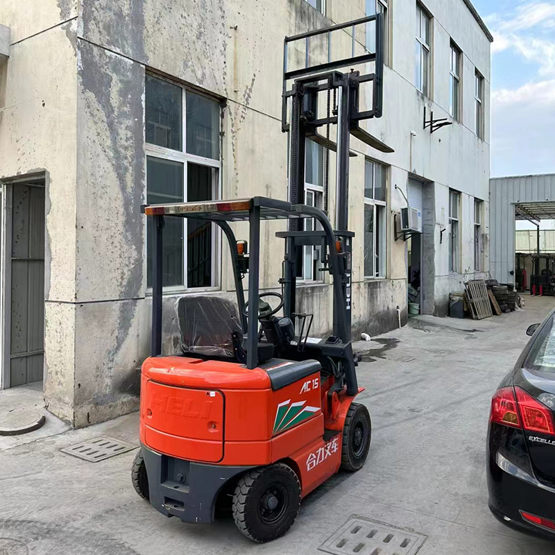 Hydraulic Service Brake 3m CPD15 1.5 Ton Heli Used Electric Forklift for Your Business