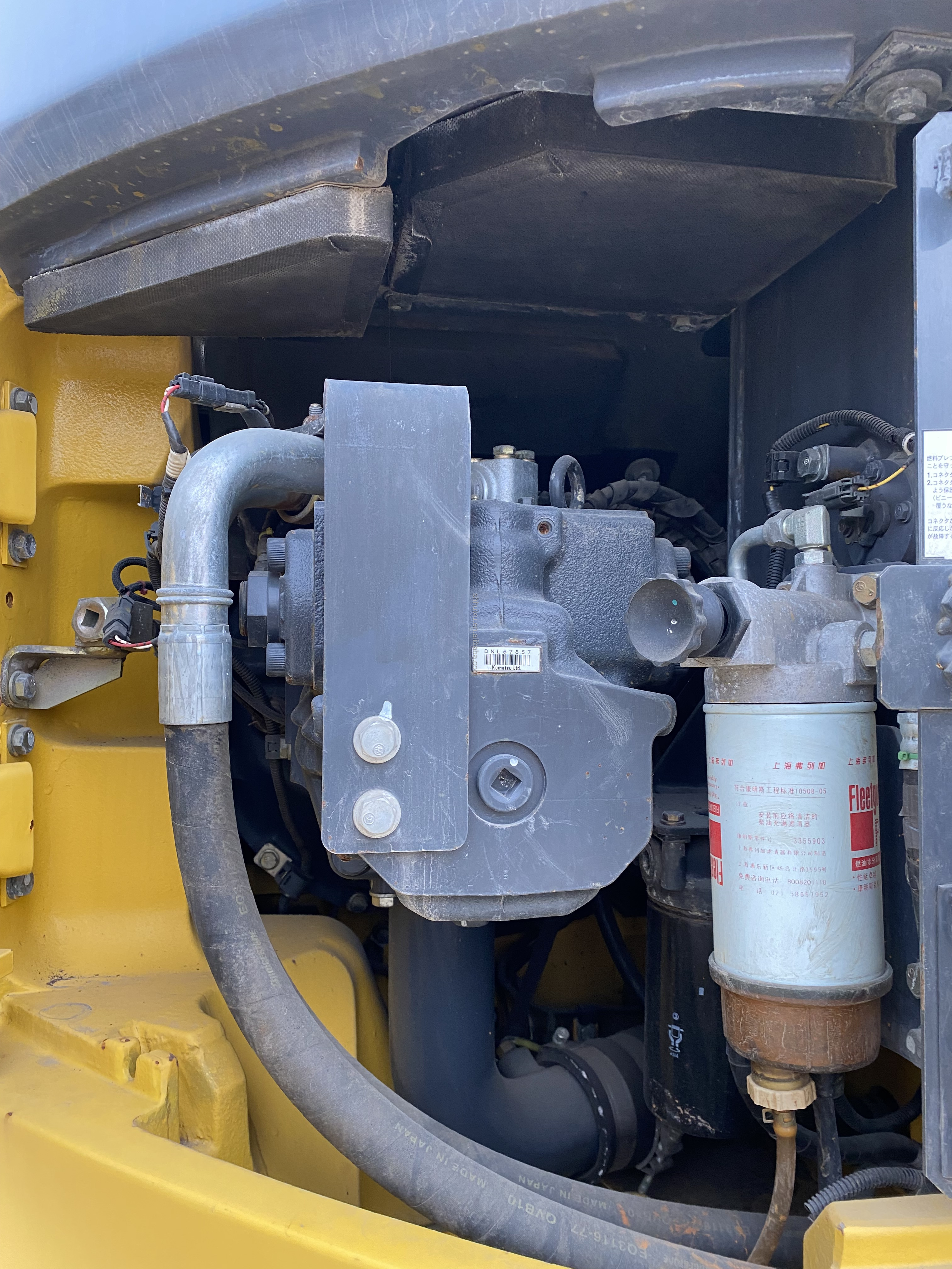 Komatsu KOMATSU PC228 Second hand good quality hydraulic crawler excavator used digging machine Japan origin Komatsu Excavator