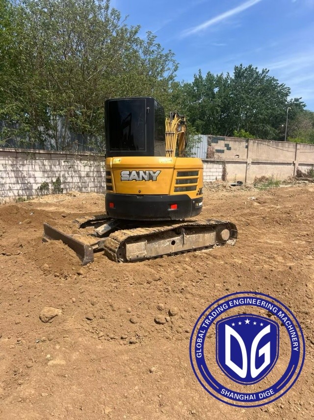 Sany SY55U 5.5Ton Mini Used Excavator Quick start Engine System