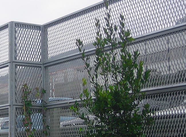 Expanded Metal Security Fence – Anti-Climb & Anti-Cut Fencing