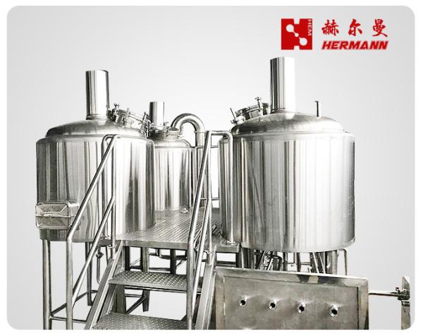 Simple Maintenance Commercial Beer Brewing Equipment 5 Bbl Output / Brew