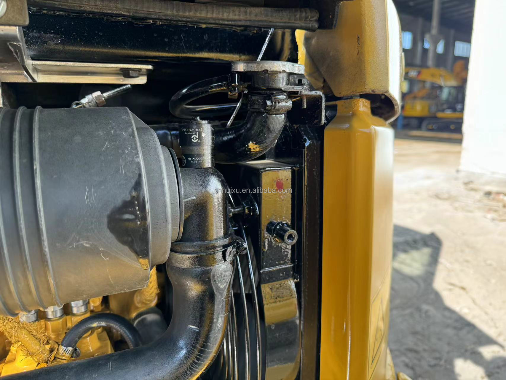 Almost new Japan used 3 ton mini excavator CAT303CR Used crawler japanese used excavator price for sale