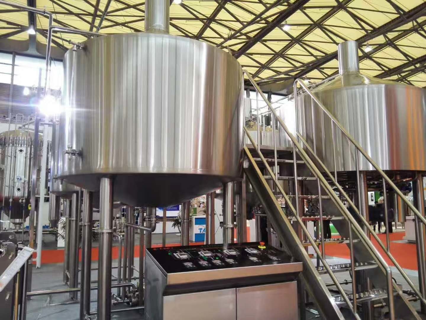 Steam Turnkey Brewery Equipment Beer Brewing Fermenter 15bbl 20bbl 50bbl