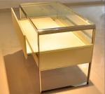 Fashion Luxury Jewelry Display Table , Durable Metal Glass Display Showcase