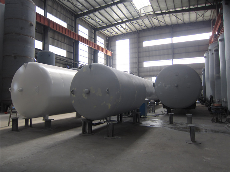 Vertical Liquid CO2 Storage tank