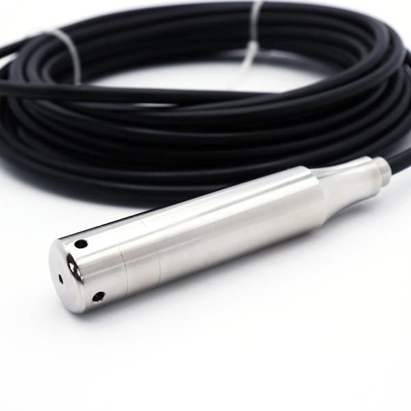 Quality SS304 Housing RS485 Submersible Level Sensor Transmitters for sale