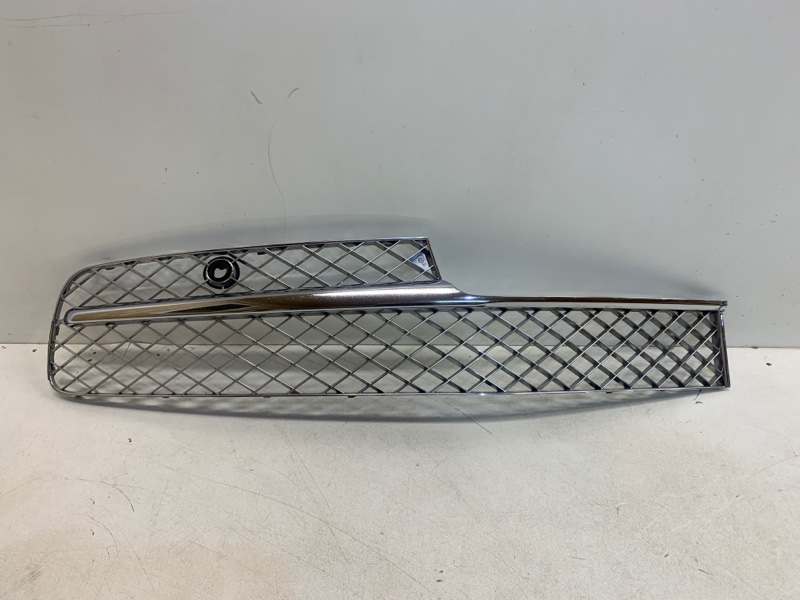 Bentley Flying Spur Front Grille 2013-2016 OEM 4W0807647E 4W0807648J 4W0807647G