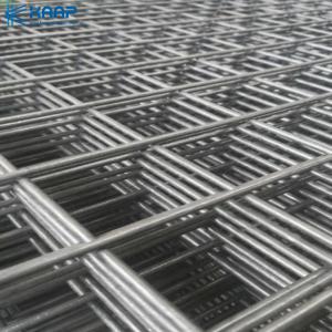 Wholesale PVC galvanized welded guardrail wire mesh with good anti-corrosion performance from china suppliers
