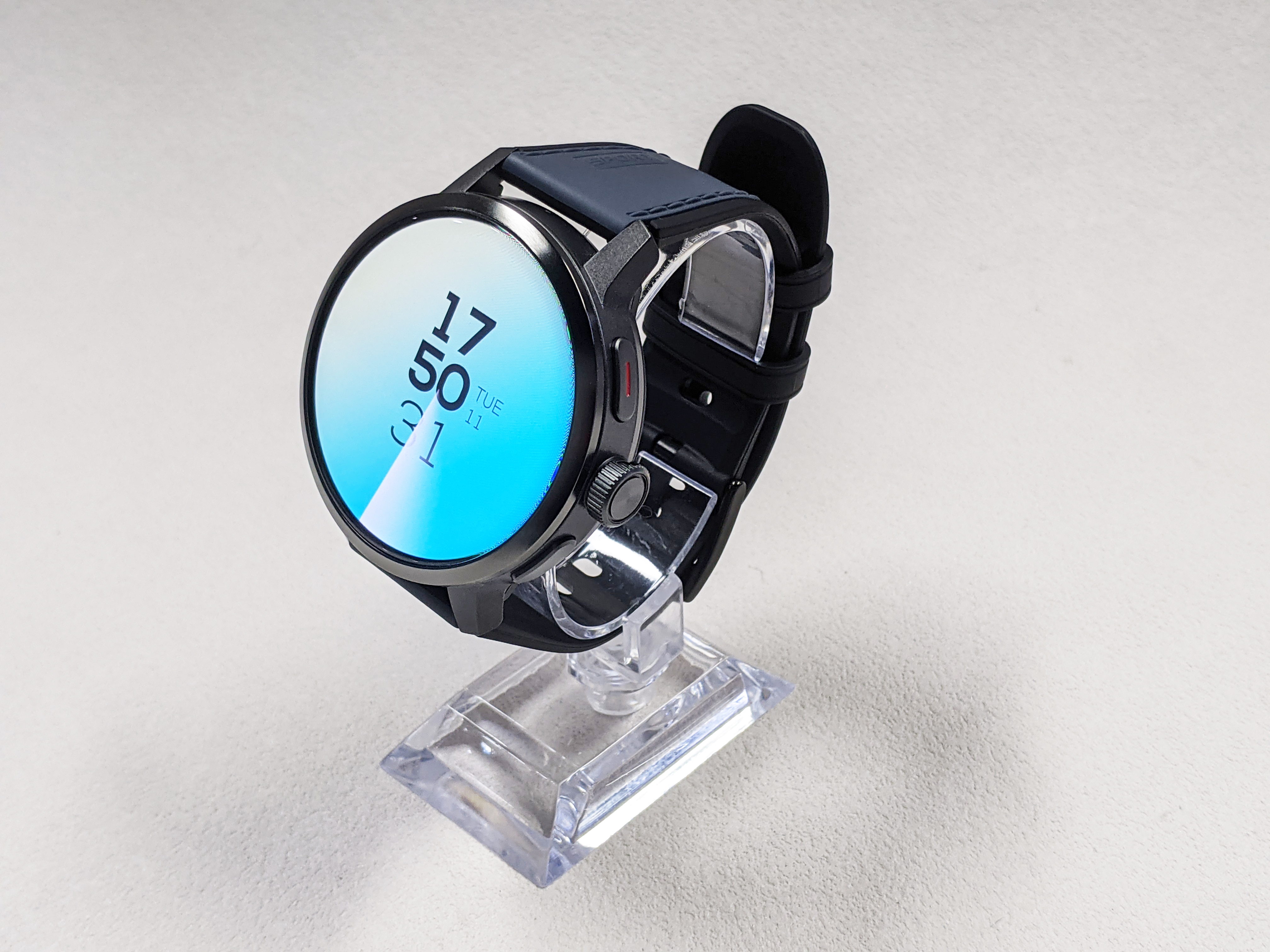 DM82 4G Smart Watch Touch Screen Android Smart Watch Quad Cord CPU Heart Rate Sensor
