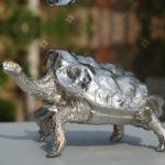 Polished Cast Stainless Steel Crawling Turtle Sculpture For Home Decoration