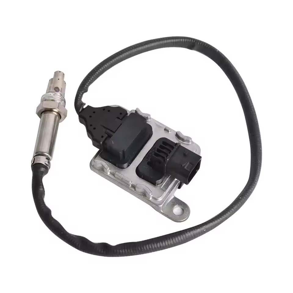 12V Nitrogen Oxide Nox Sensor For DAF Truck OE 1932604 5WK96759