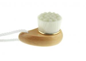 Wholesale 60g Facial Cleansing Brush Natural Pine Handle White Fiber Bristles Pore from china suppliers
