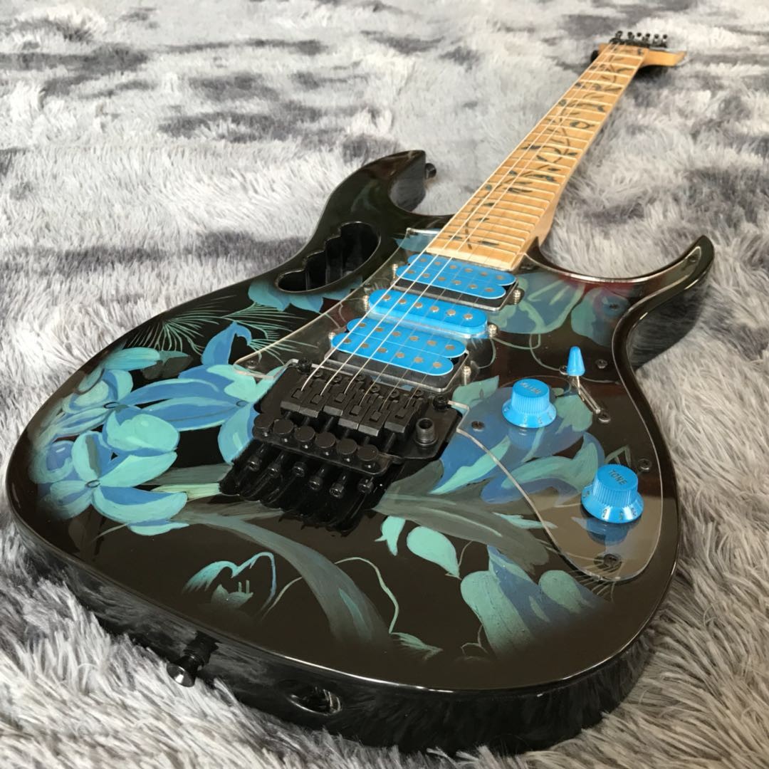 Custom Ibanez Style Jem77p Steve Vai Electric Guitar in Blue Floral Pattern