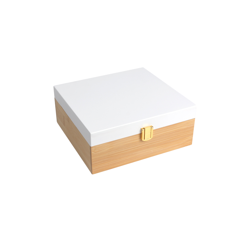 Luxury Bamboo Gift Box with White Cover and Gold Clasp