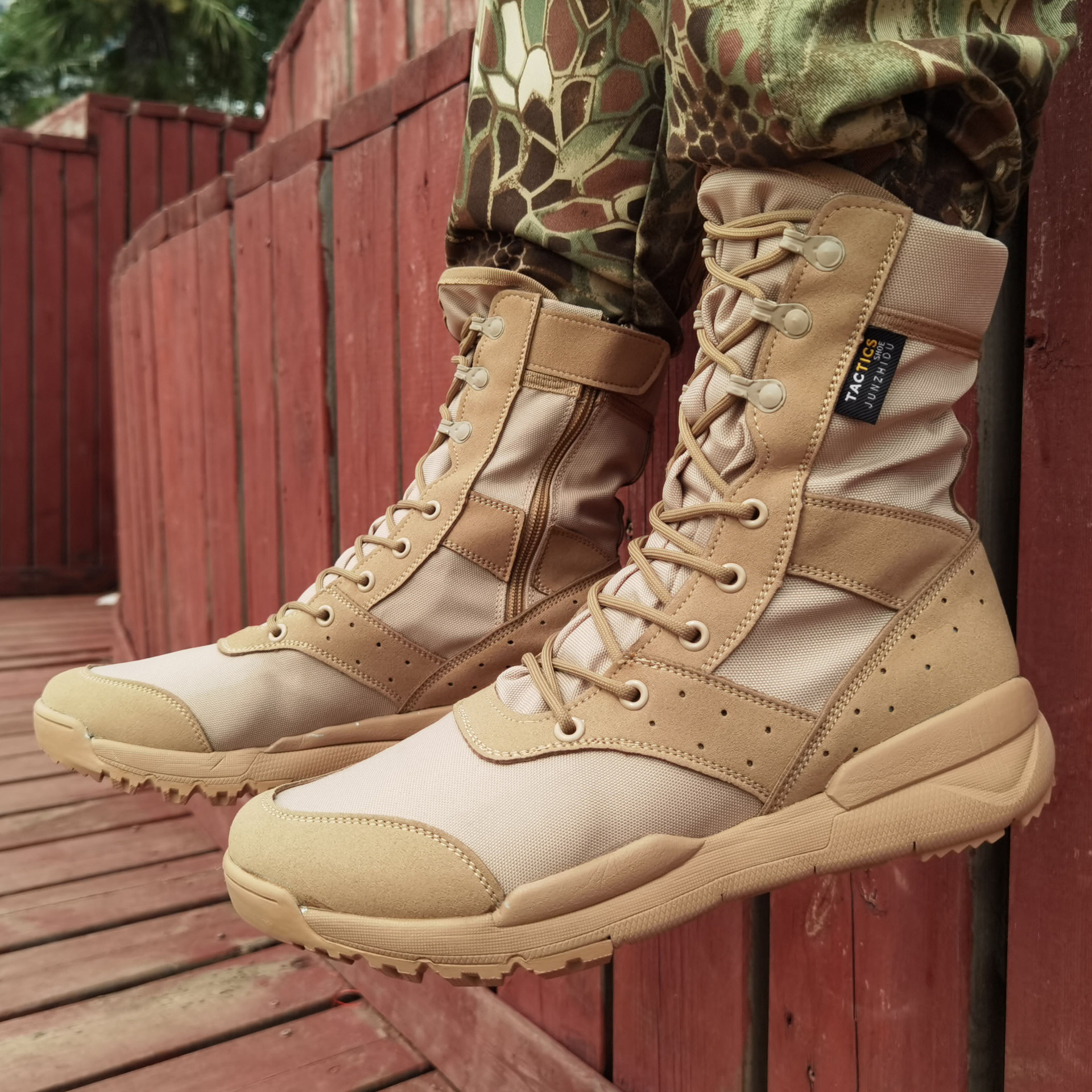 Ultralight Combat Boots Breathable Black Sand-colored High-top Mesh Combat Boots Oversized Boots